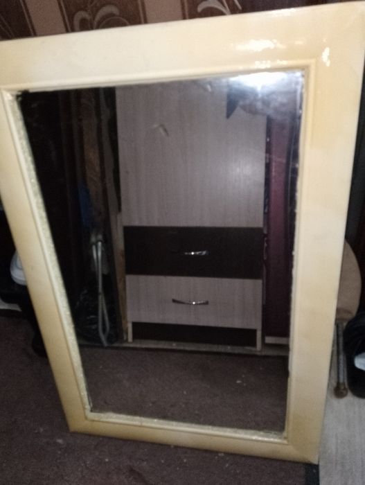 Продам зеркала прямоугольные