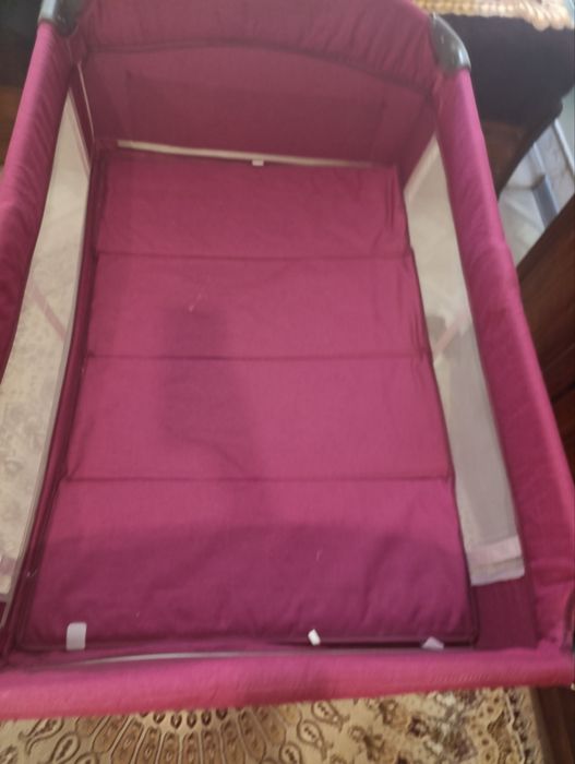 Manej-krovat yangi iwlatilmagan