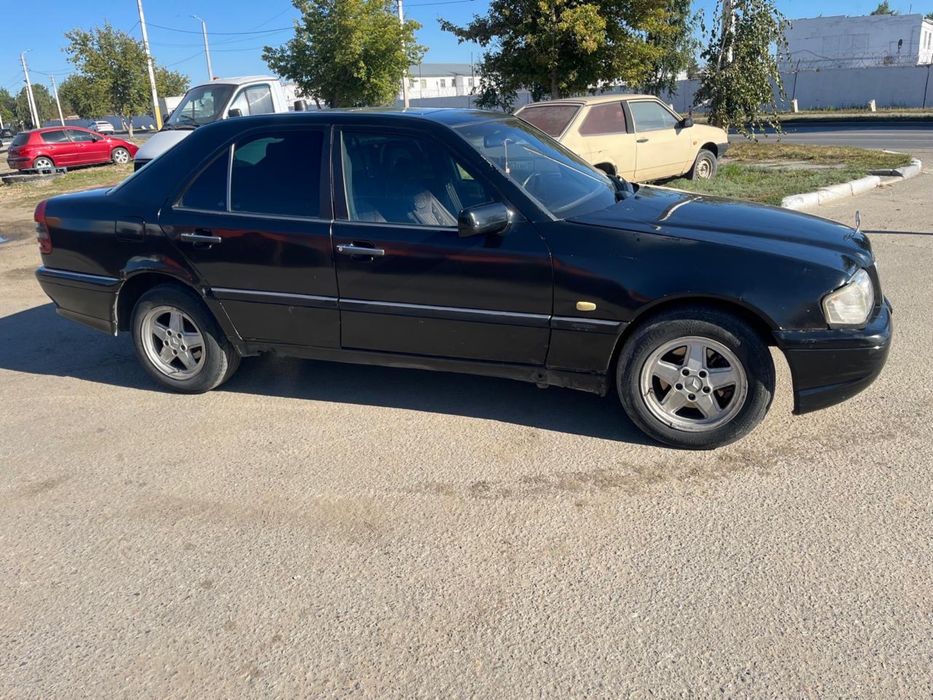 Мерседес W202 C180