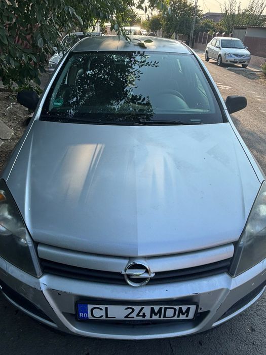 Opel Astra H an 2004