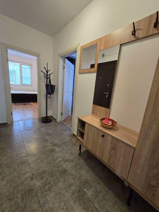 Дава се под наем Тристаен апартамент в Пловдив, Център - 73 кв.м за 550 € - Снимка #10