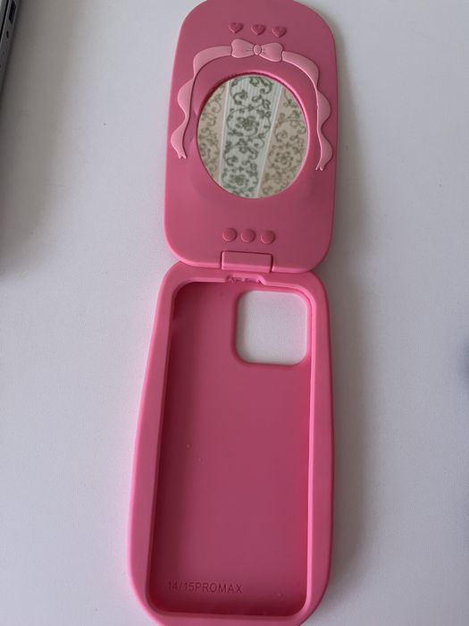 продам чехлы на 14/15 pro max айфоны