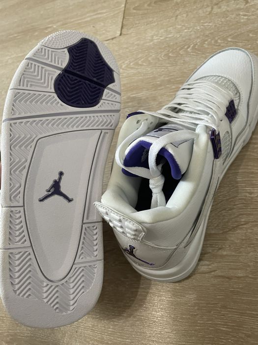 Jordan 4 metallic purple