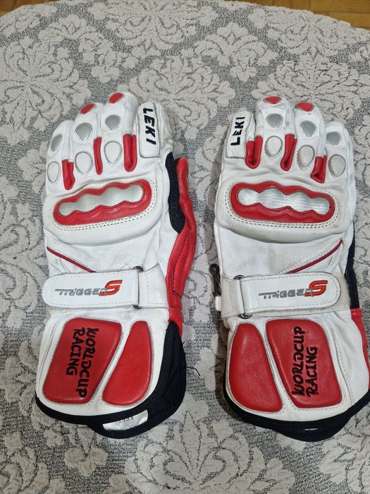 Дамски ски ръкавици Leki