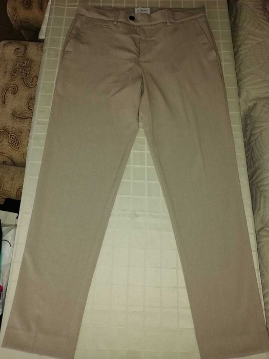 Чисто нов мъжки официален панталон LINDBERGH размер L