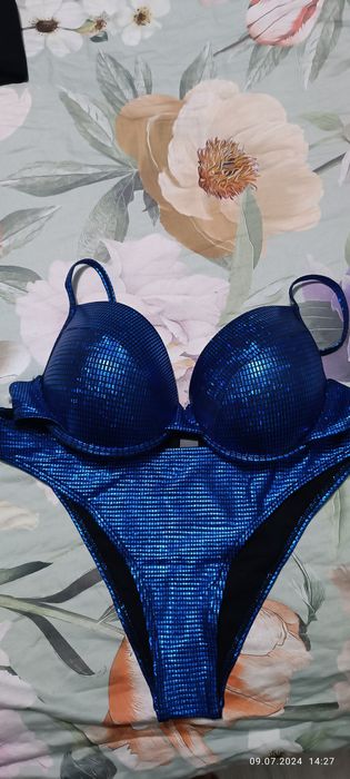 Бански костюми размер М