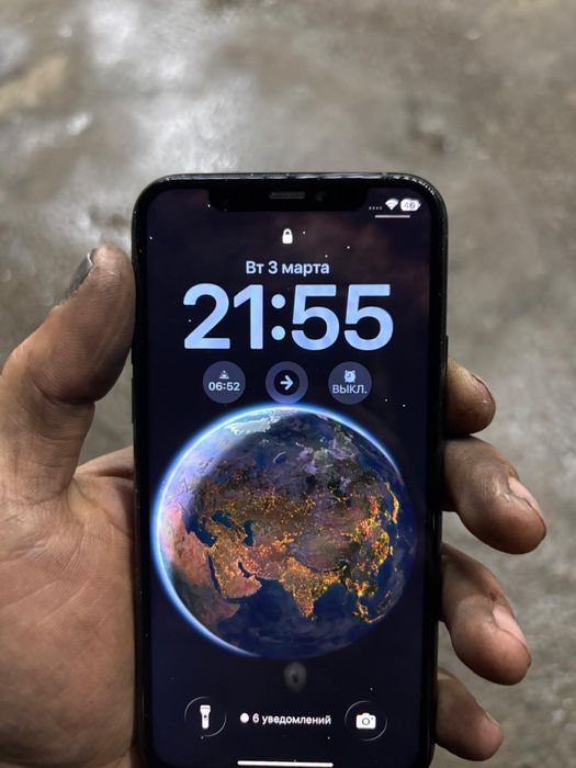Продам айфон 11 про
