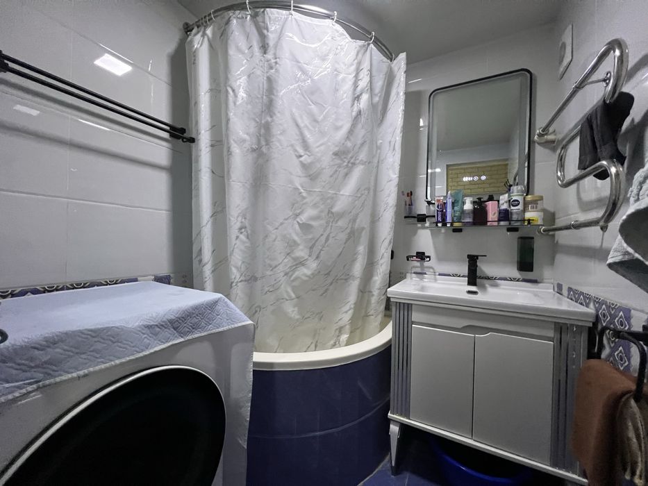 Uy sotiladi srochniy