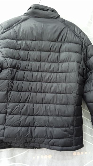 Продам куртки мужские.