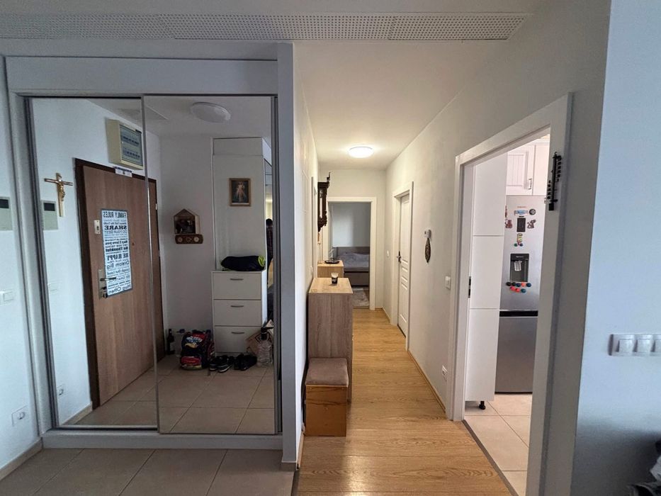 Proprietar vand apartament 3 camere decomandat Adora Forest Lipovei Padure langa Dumbravita Constructorilor loc de parcare lift bloc nou — fotografia 3