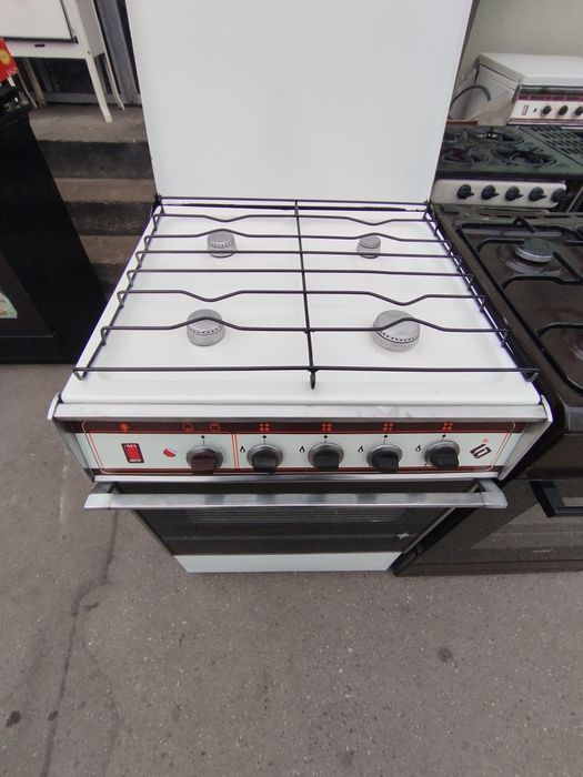 Gaz plita ishlashi zoʻr