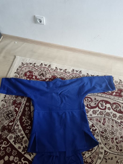 Дзюдо кимона adidas