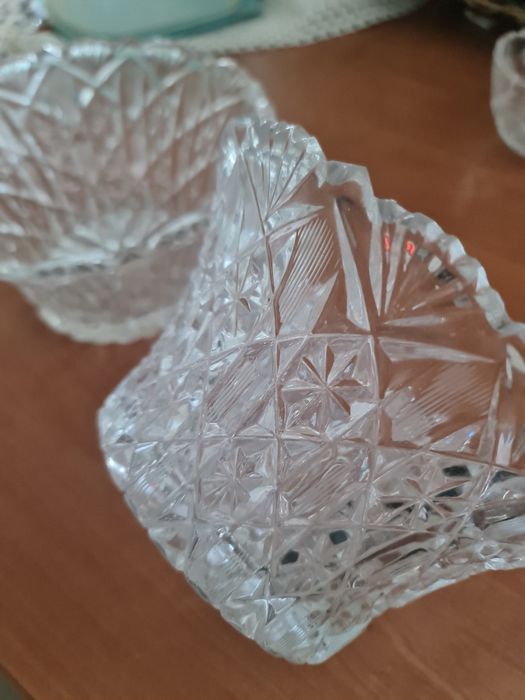 В связи с отъездом продаю ..