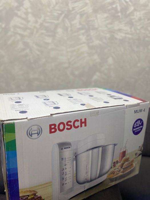 Продается кухонный комбайн Bosch