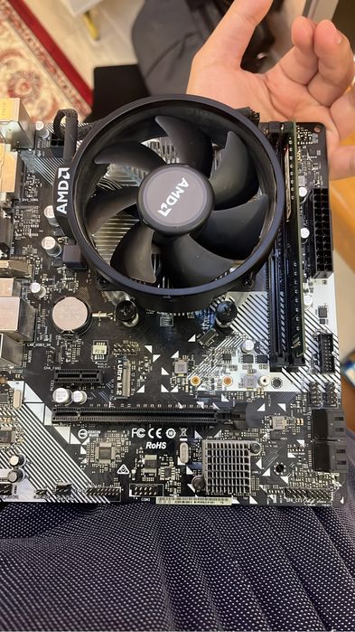 Продам Комплект мат+проц+озу