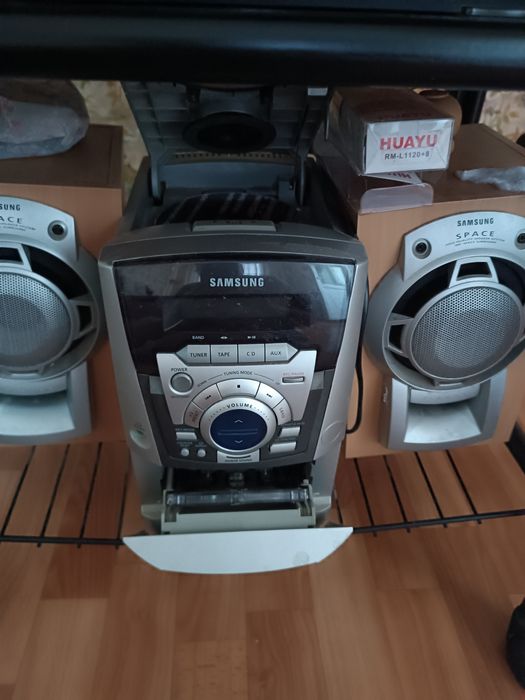 Продам музыкальный центр