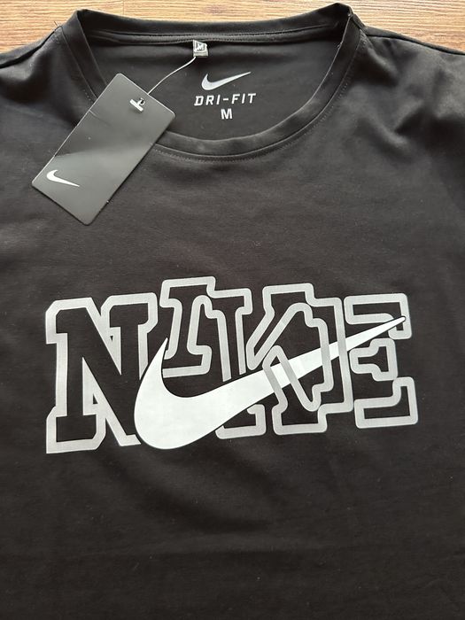 Мъжка,памучна,черна тениска Nike