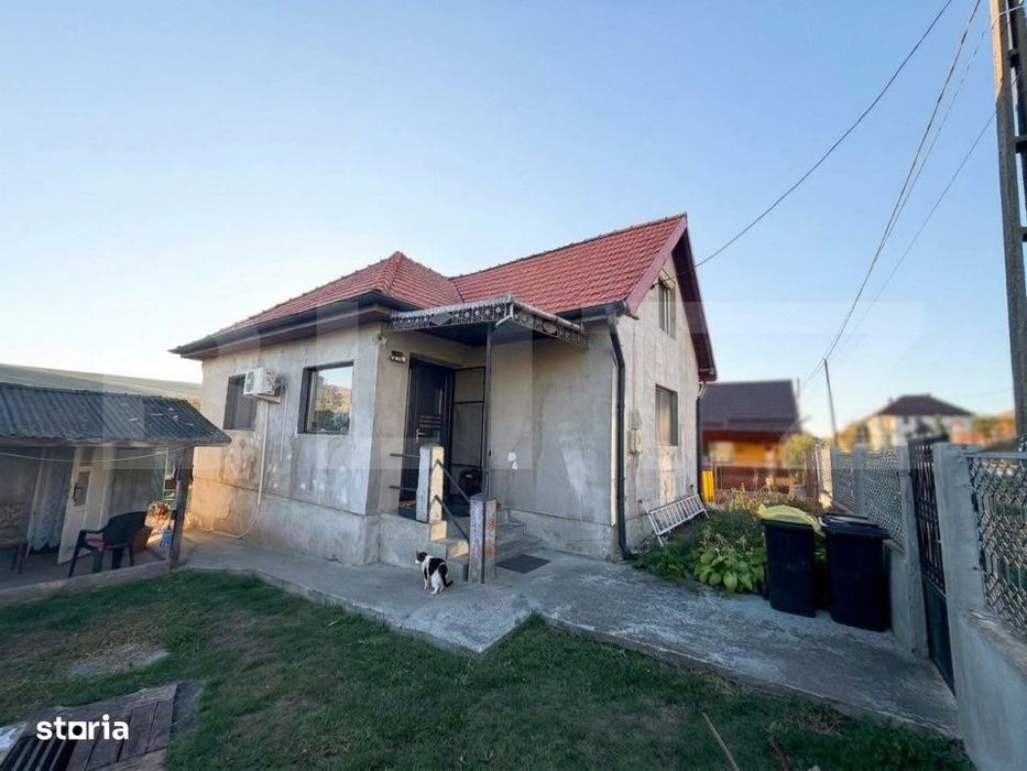 Casa de vanzare, 45 mp, teren 623 mp, zona Ploscos