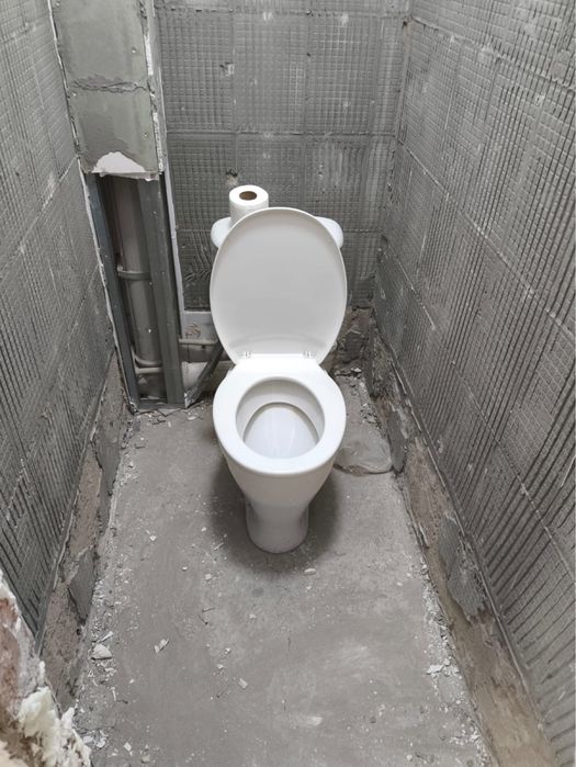 Продам унитаз срочно