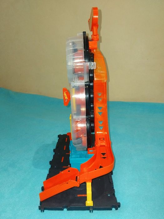 Hot wheels писти