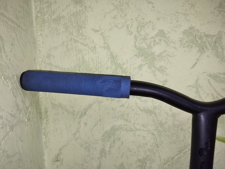 Трюкавой самокат [Chilli rocket]