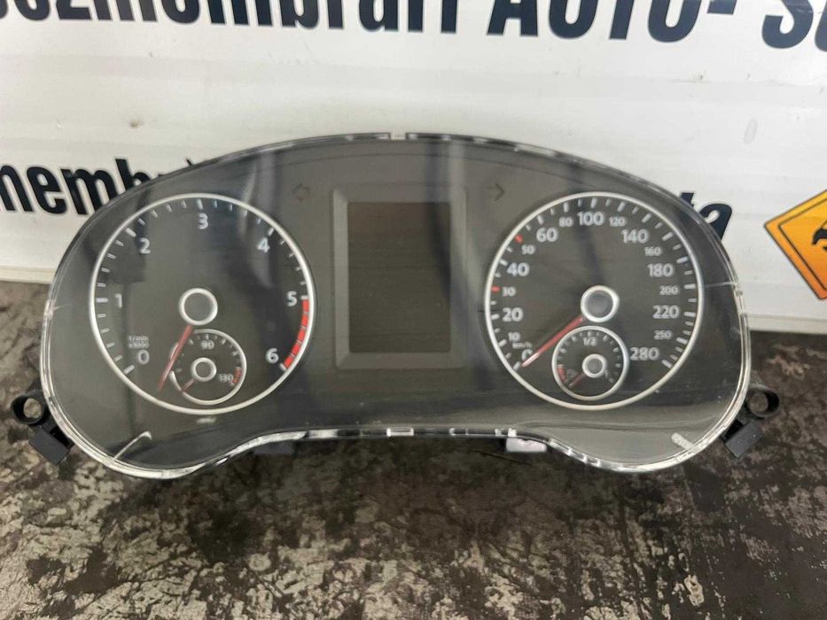 Vand ceasuri de Bord Maxidot pt Autoturism Vw Jetta an 2012 5C6920860A