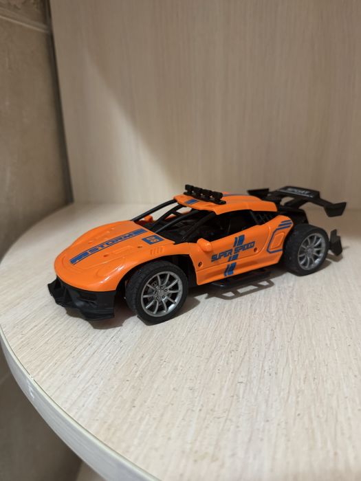 Набор игрушечных машинок