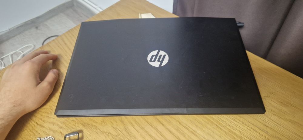 Vând laptop gaming Hp pavilion