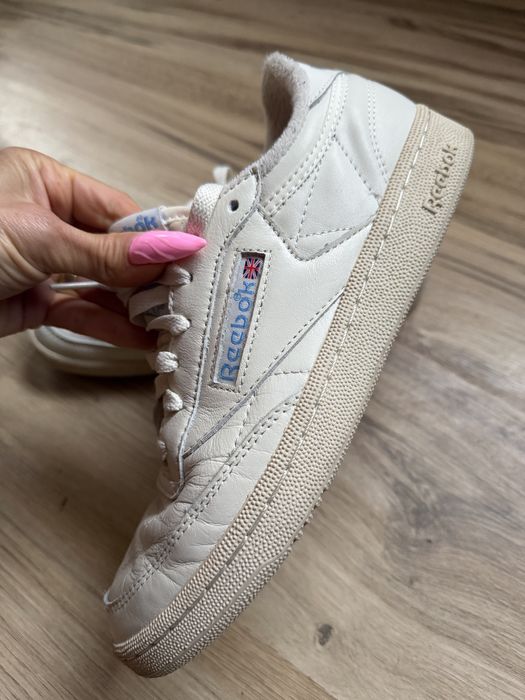 Оригинални кожени класически маратонки REEBOK ! 39 н