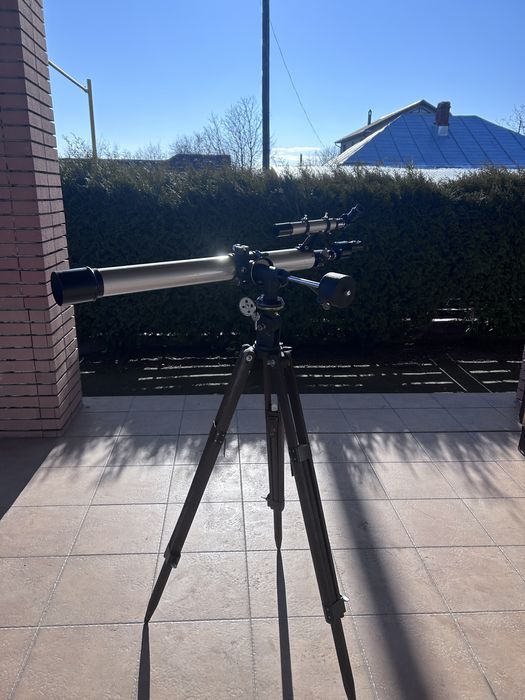 Vand telescop astronomic!