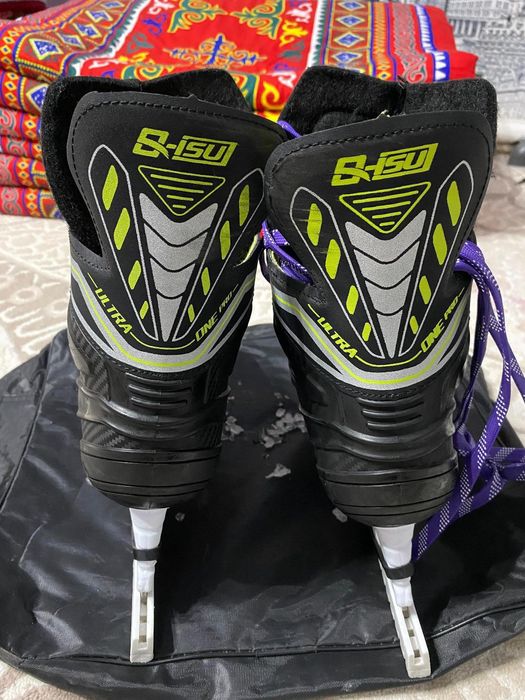 Коньки 43размер сатылады