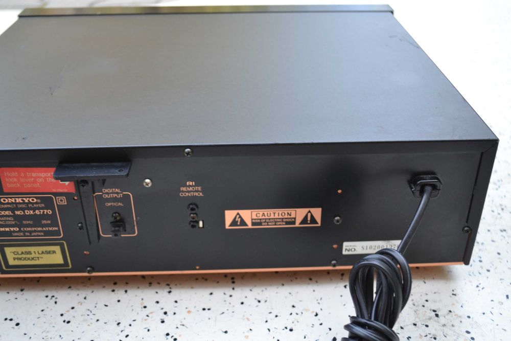 CD player Onkyo Integra DX 6770