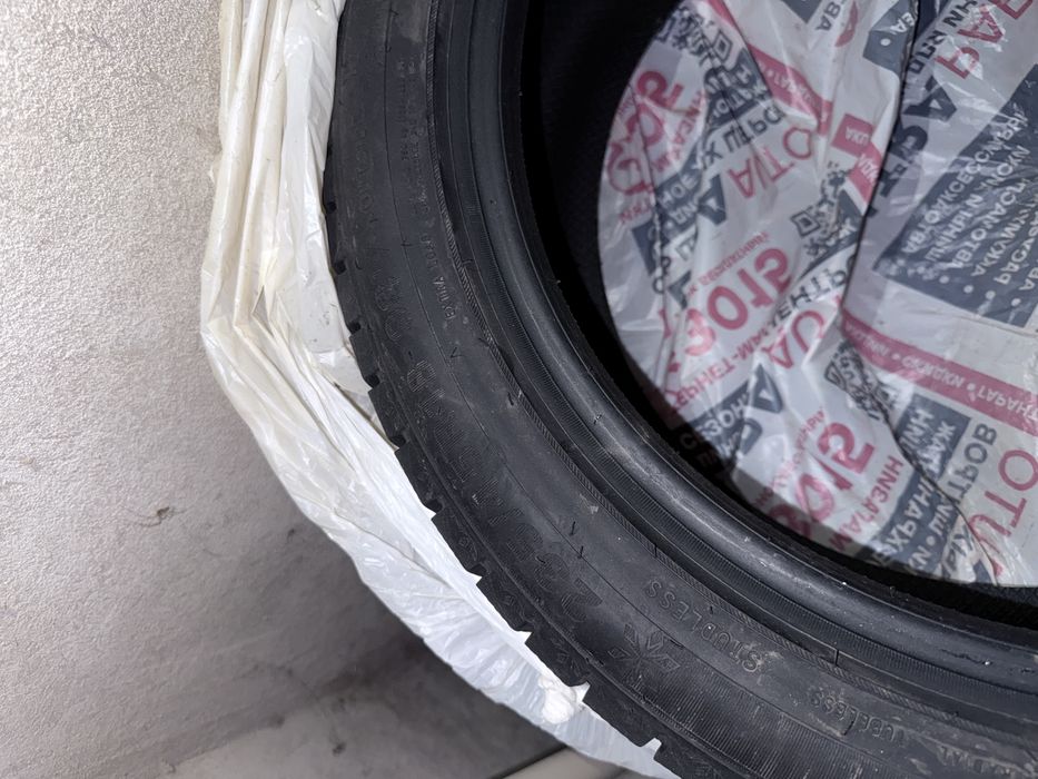 Зимняя резина 235/45 R18 Triangle