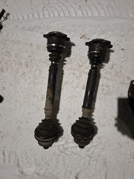 Запчасти на АУДИ