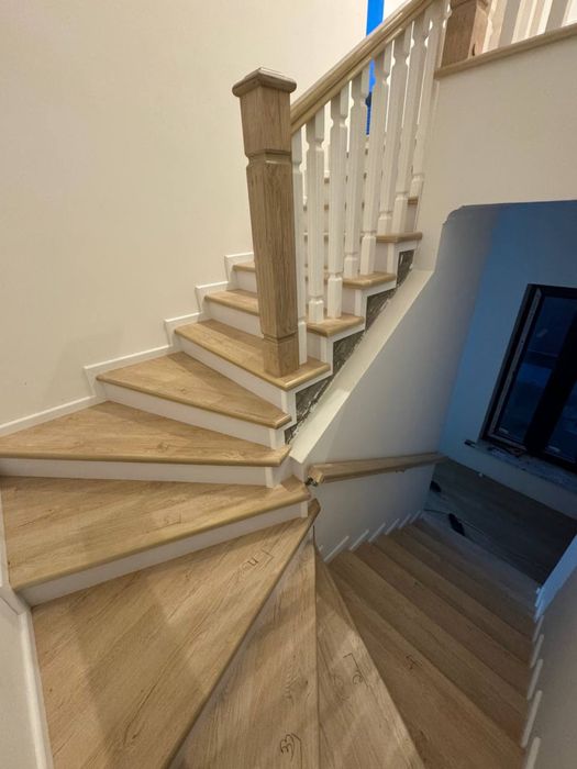 Zina Zinapoyalar лестница