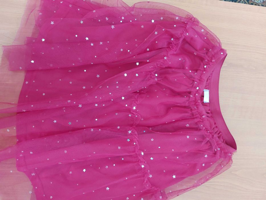 Vand rochii, bluze, set tricou +pantalon marimea 130-152