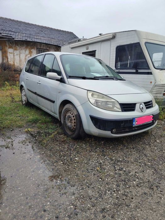 RENAULT 4 2004 — imagine 2