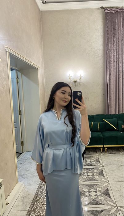 Вечернее платьее