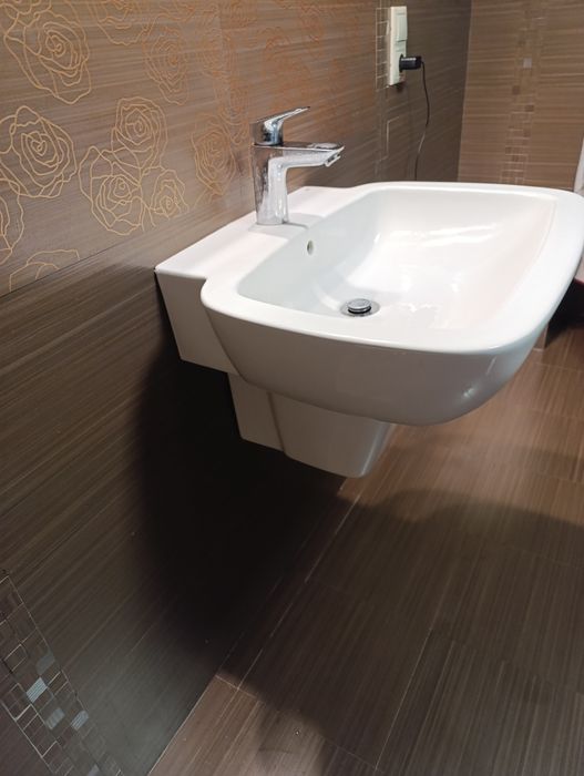 Chiuveta/Lavoar Gala, semipiedestal și baterie Hansgroche