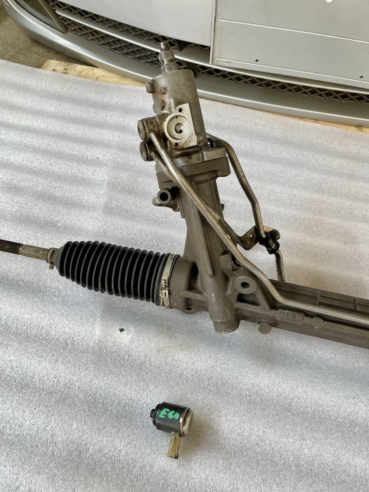 Рулевая рейка датчик на BMW E60 БМВ Е60