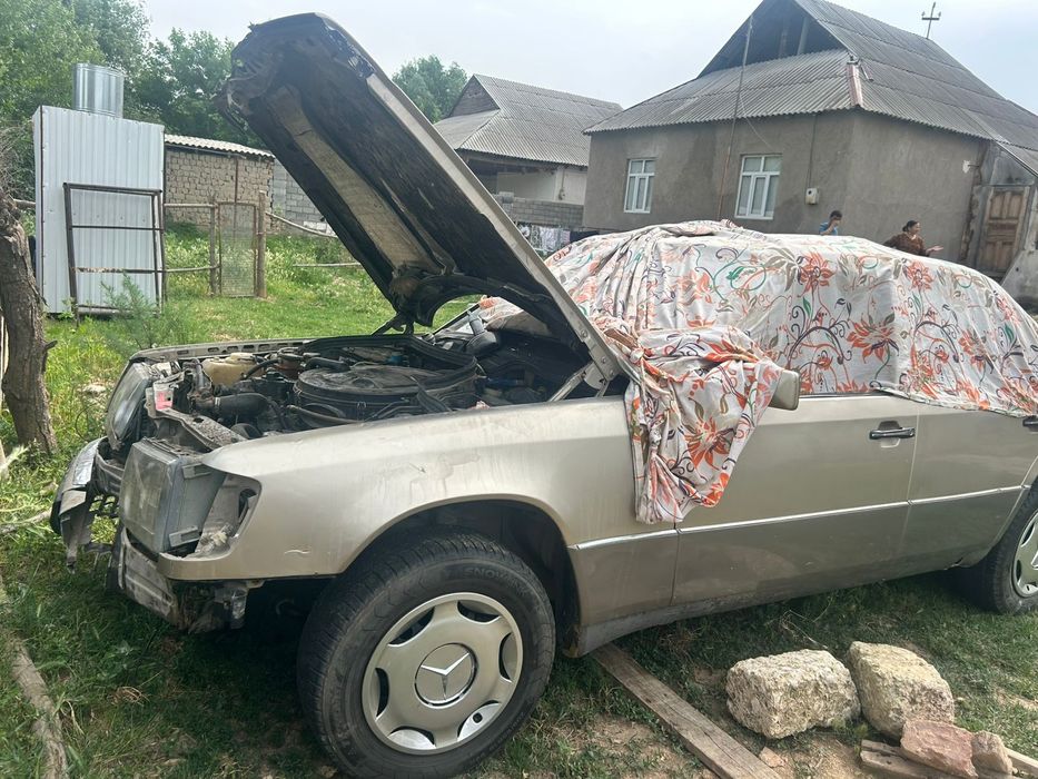 Мерс на разбор срочно