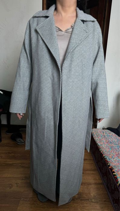 Продается женское пальто
