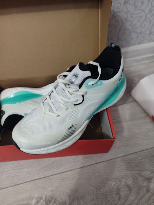 Xtep оригинал продам