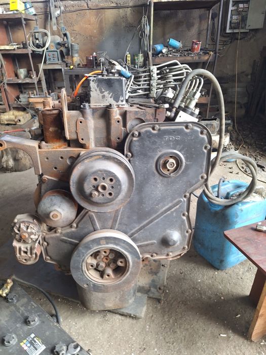 продам двигатель CUMMINS 6 CT
