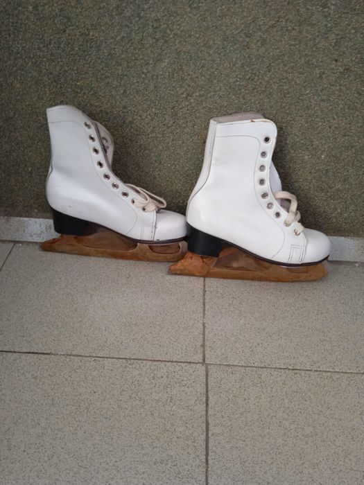 КОНЬКИ фигурные детские