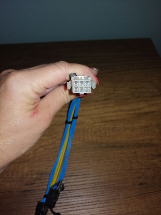 Кабел/ Преходник