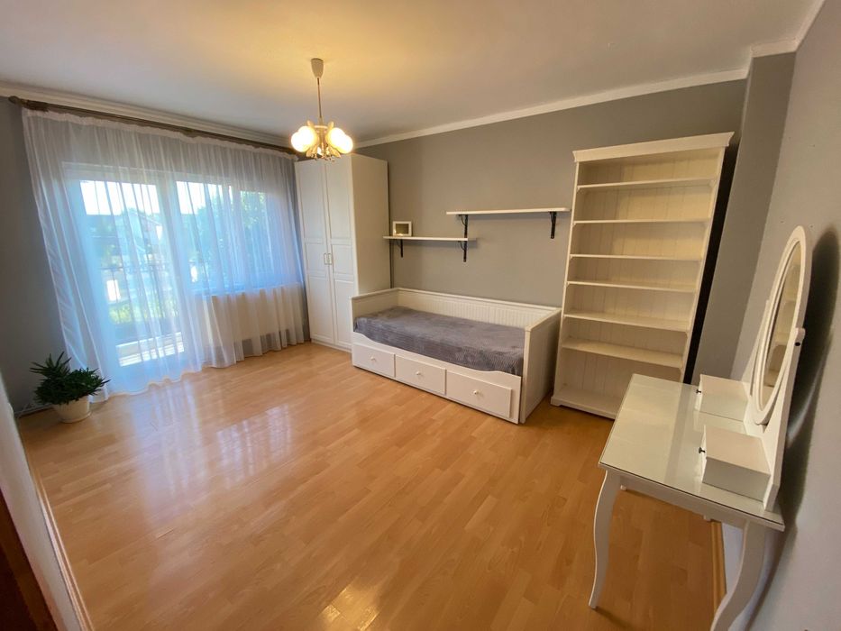 Casa de vanzare , inchiriere