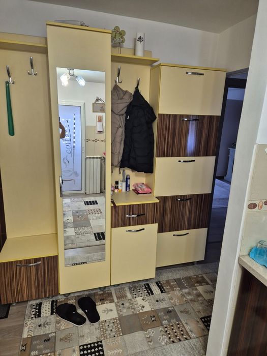 Mobila hol sau living