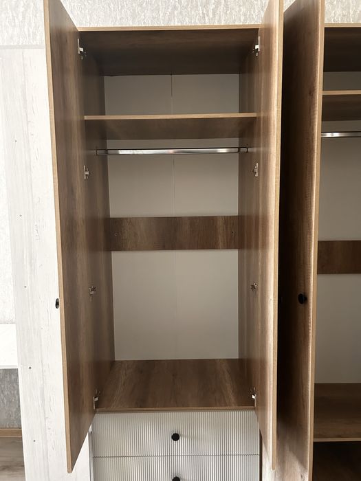 Продам шкафы в спальню