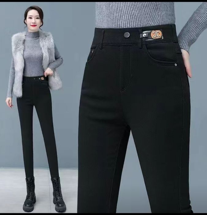 Продам новые джинсы с начесом